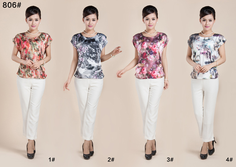 新款特惠中老年T恤女装 舒适仿真丝，印花圆领短袖妈妈装